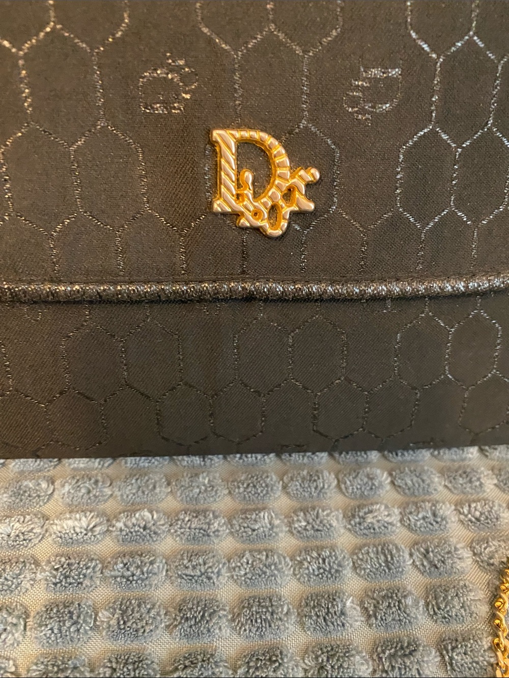 Dior Black Quilted Envelope Crossbody with Gold 'CD' Logo and Chain - Picture 2 of 11